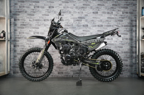 Мотоцикл Avantis Just CB300F (2025) Мотоцикл Avantis Just CB300F (2025)